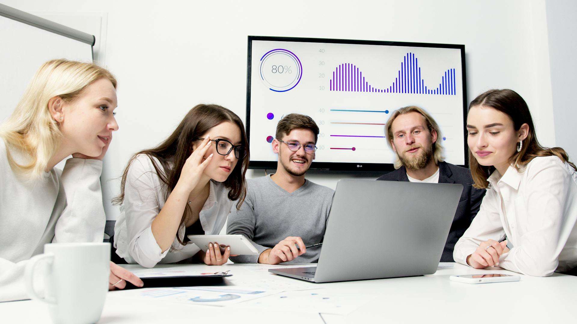 How to Maintain B2B Databases and Use Them Effectively: Insights from IRCOIT